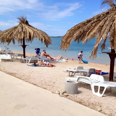 15944a Appartamento *